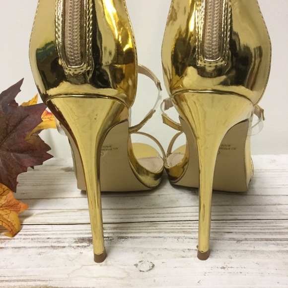 Olivia Ferguson 5” Gold Heels - Size 10 - Picture 5 of 8